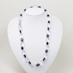 chanel crystal necklace