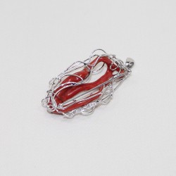 Brooch pendente corallo