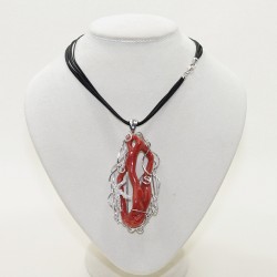 Coral pendant brooch