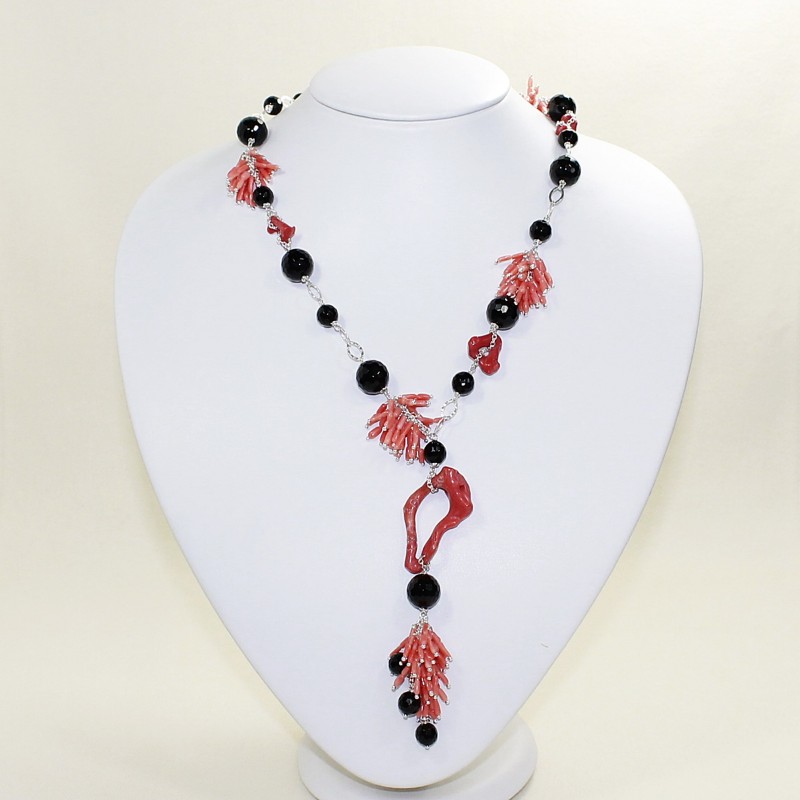 Collana corallo chanel