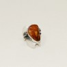 Anello con ambra