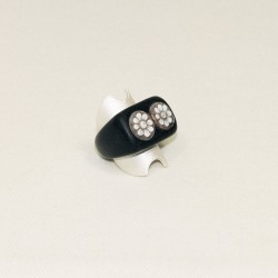 Anello con fiori