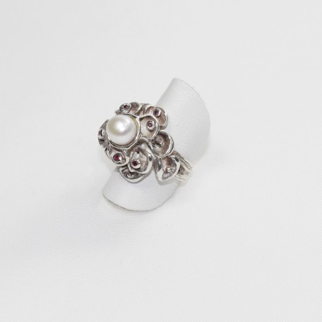 Anello con Perla