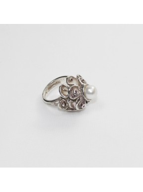 Anello con Perla